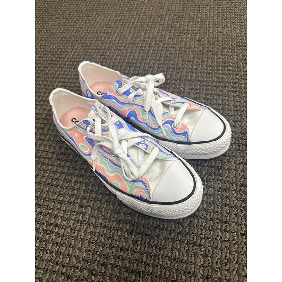 Converse CTAS Lift Platform Low Top Women Kids Canvas Sneaker Size 3.5 A010185 - Picture 4 of 6